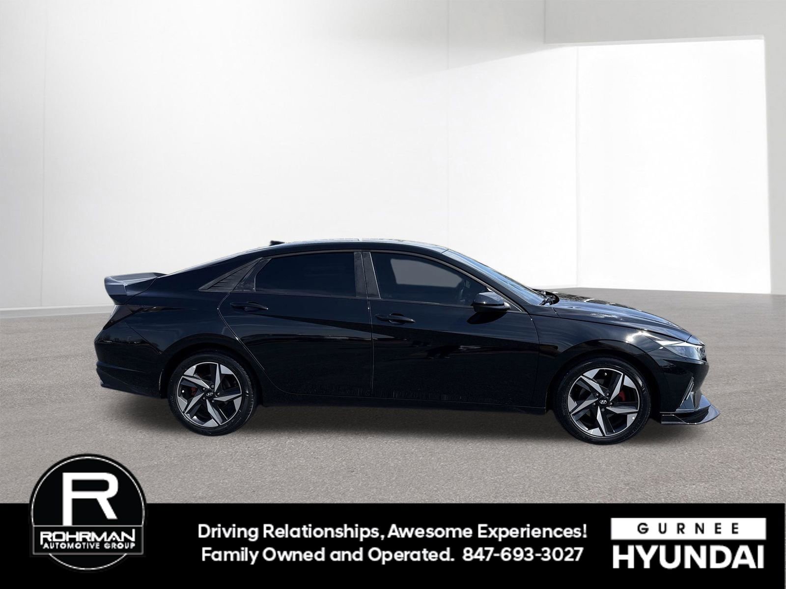 Used 2023 Hyundai Elantra SEL w/ Convenience Package image 10