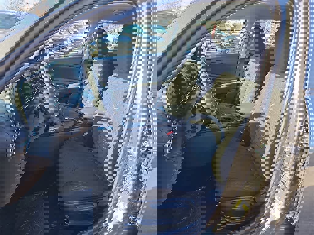 New 2026 Hyundai Elantra SE image 11