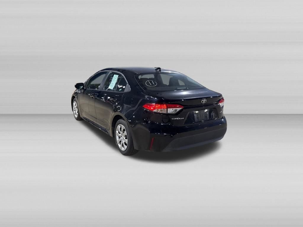 Used 2026 Toyota Corolla LE FWD image 7