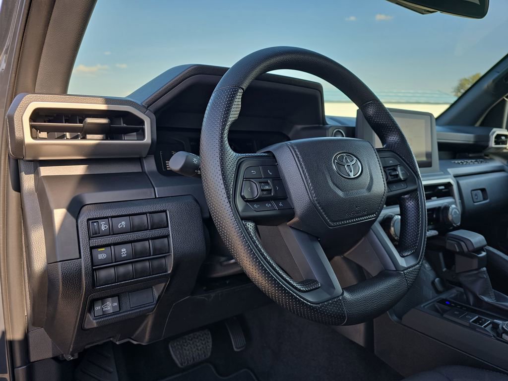Used 2024 Toyota Tacoma SR image 14