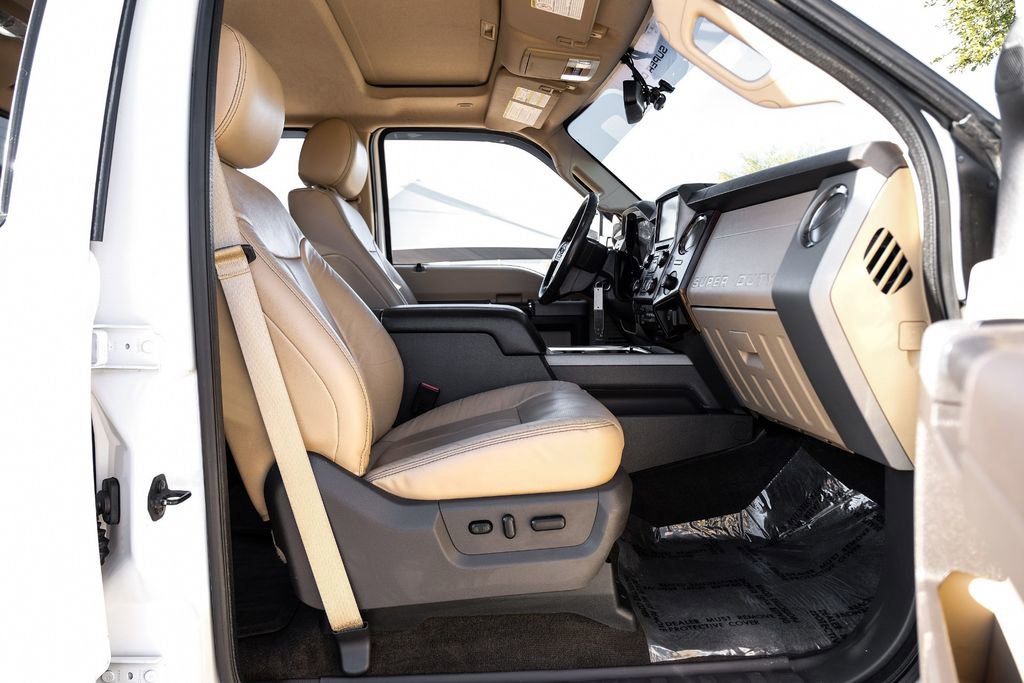 Used 2015 Ford F350 Lariat w/ Lariat Ultimate Package image 37