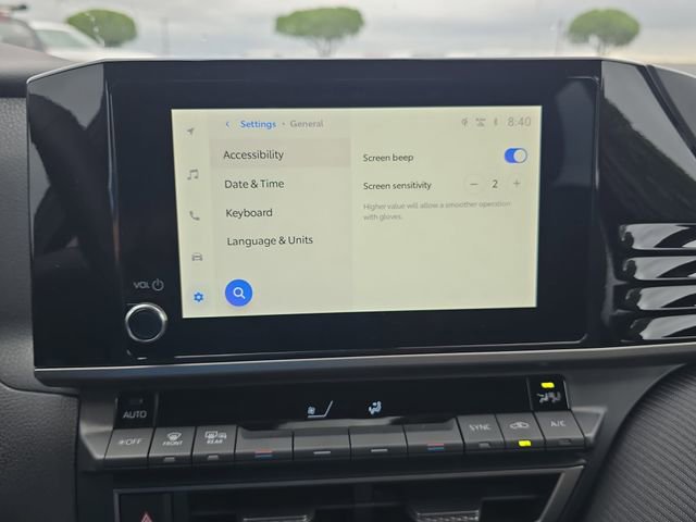 Used 2026 Toyota Camry SE w/ Convenience Package image 20