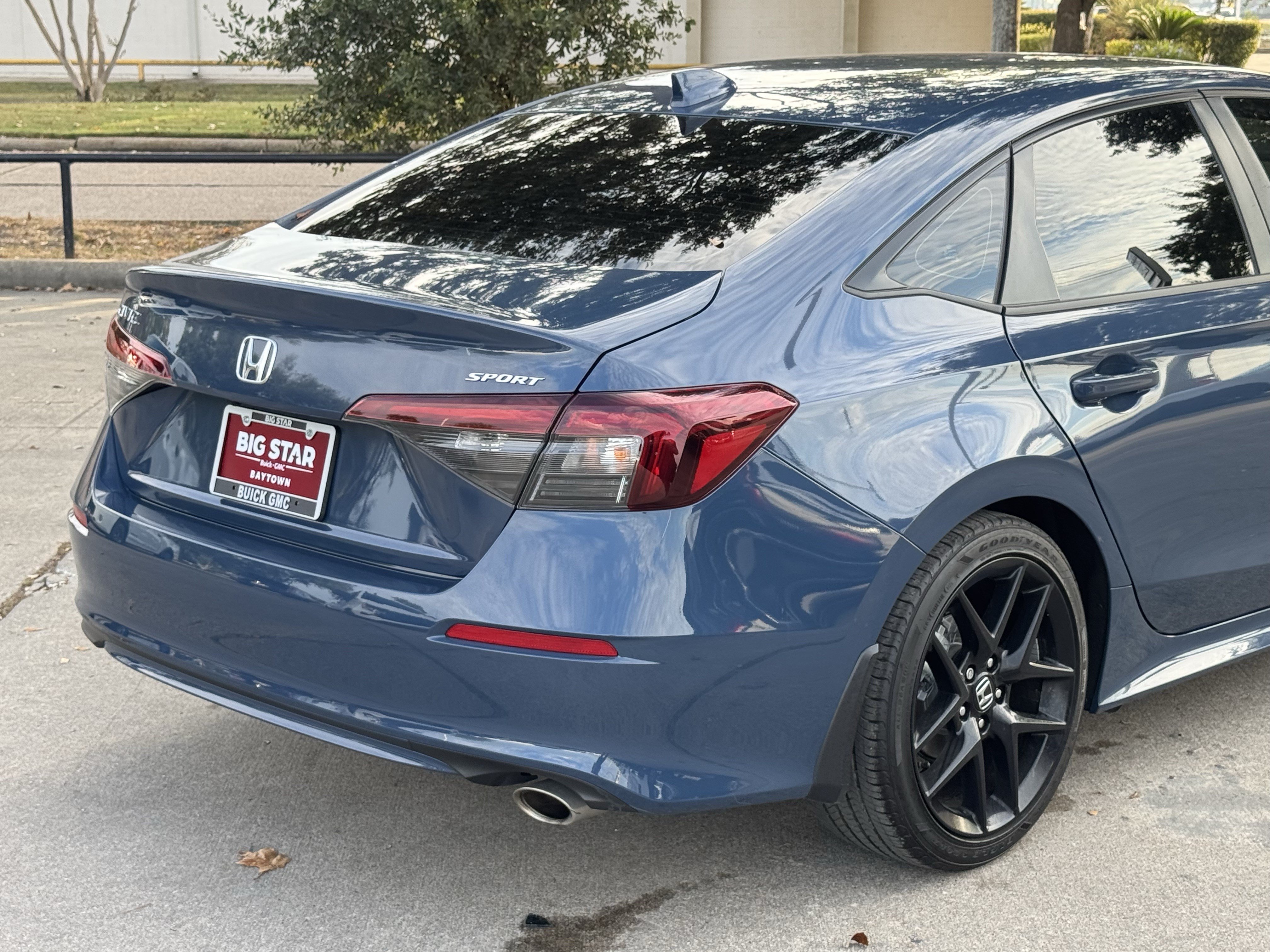 Used 2025 Honda Civic Sport image 7