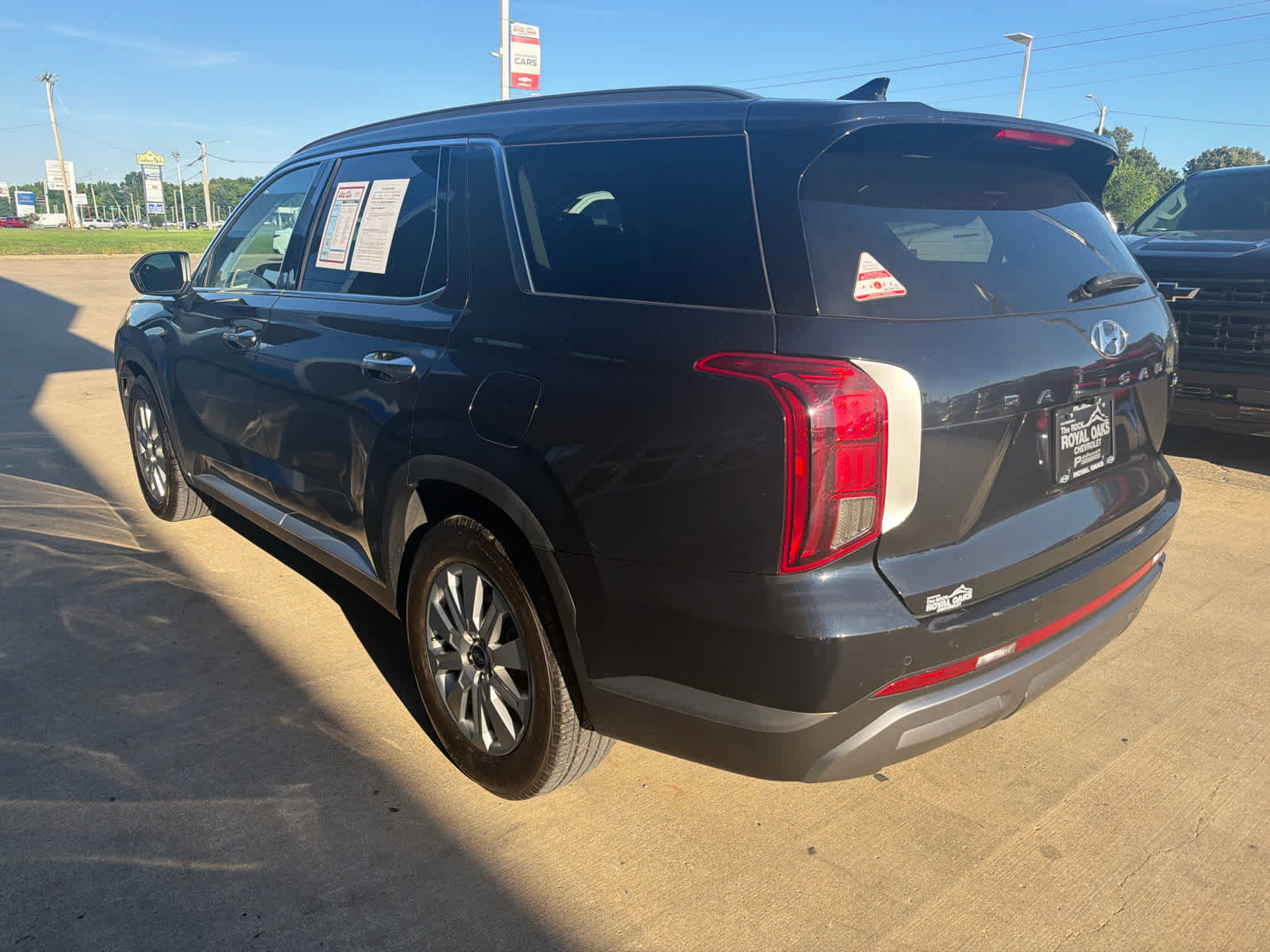 Used 2024 Hyundai Palisade SEL AWD/4WD image 4
