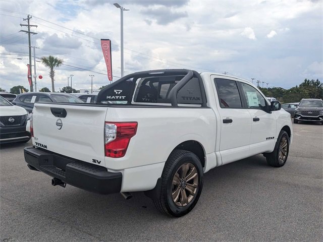 New 2024 Nissan Titan SV w/ SV Bronze Edition Package image 3
