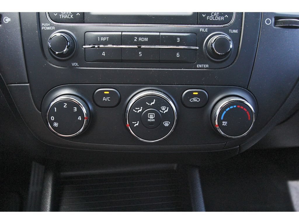 Used 2016 Kia Forte LX FWD image 24