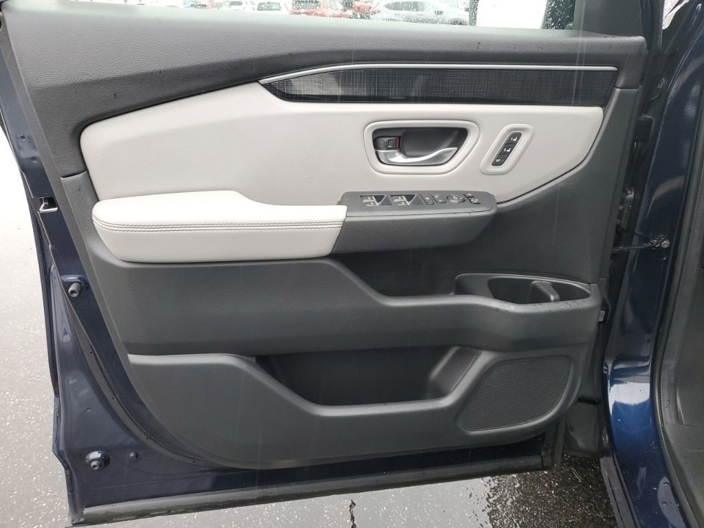 Certified 2024 Honda Pilot Elite image 33