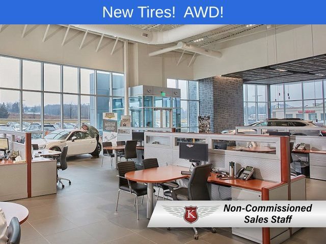 Used 2020 Buick Envision Premium AWD/4WD image 30