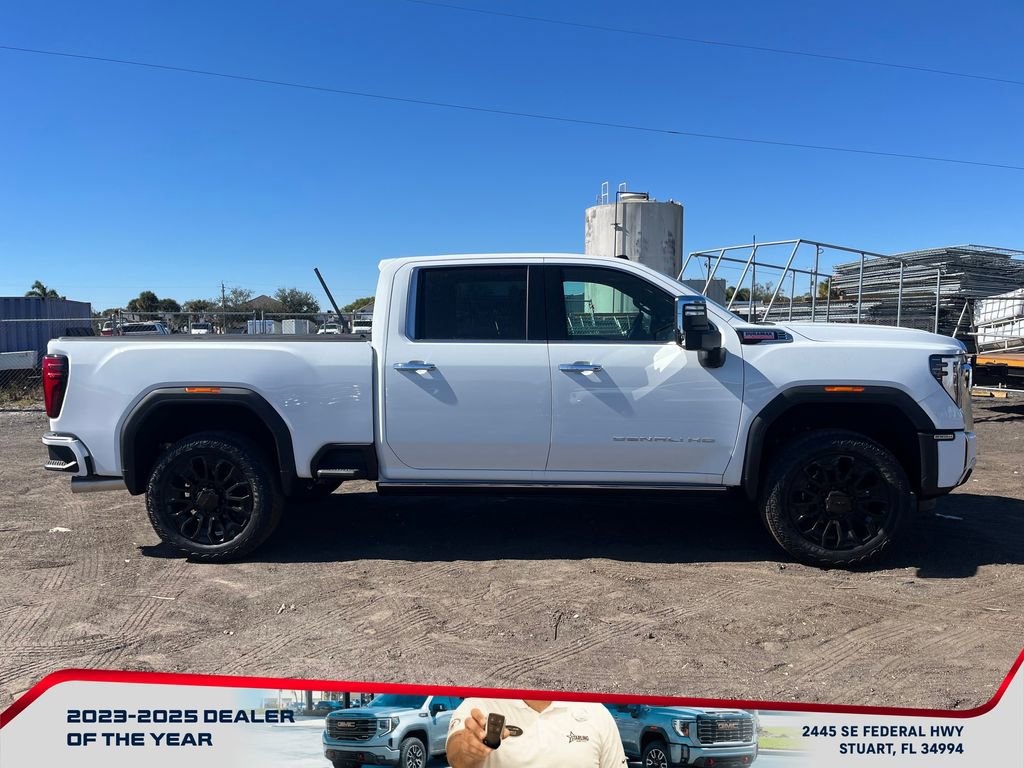 New 2026 GMC Sierra 2500 Denali w/ Denali Reserve Package image 8
