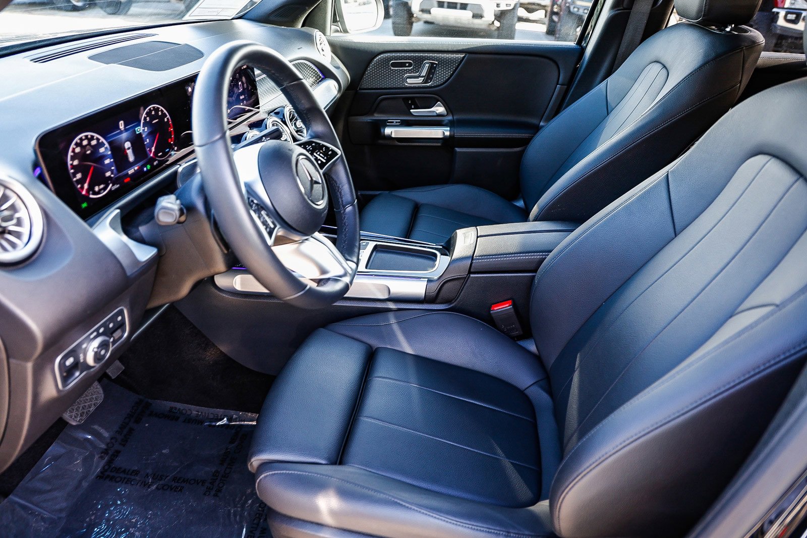 Certified 2025 Mercedes-Benz GLB 250 image 19