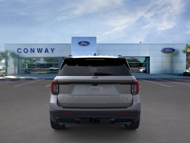 New 2026 Ford Explorer ST-Line w/ ST-Line Street Pack AWD/4WD image 5