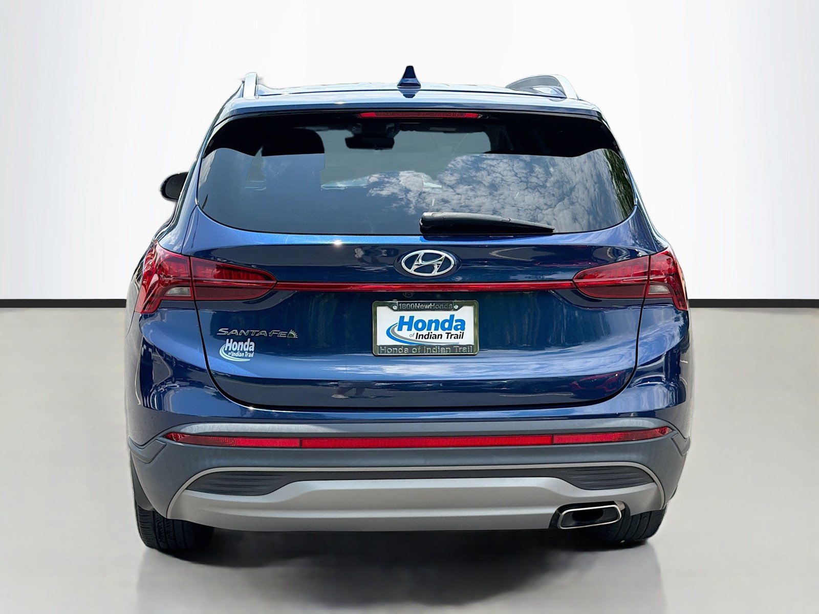 Used 2023 Hyundai Santa Fe SEL FWD image 6