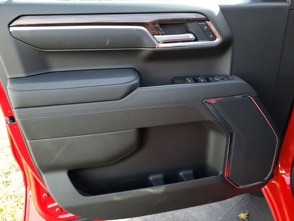 New 2026 Chevrolet Silverado 1500 LT image 10