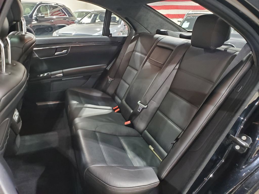 Used 2012 Mercedes-Benz S 63 AMG image 26