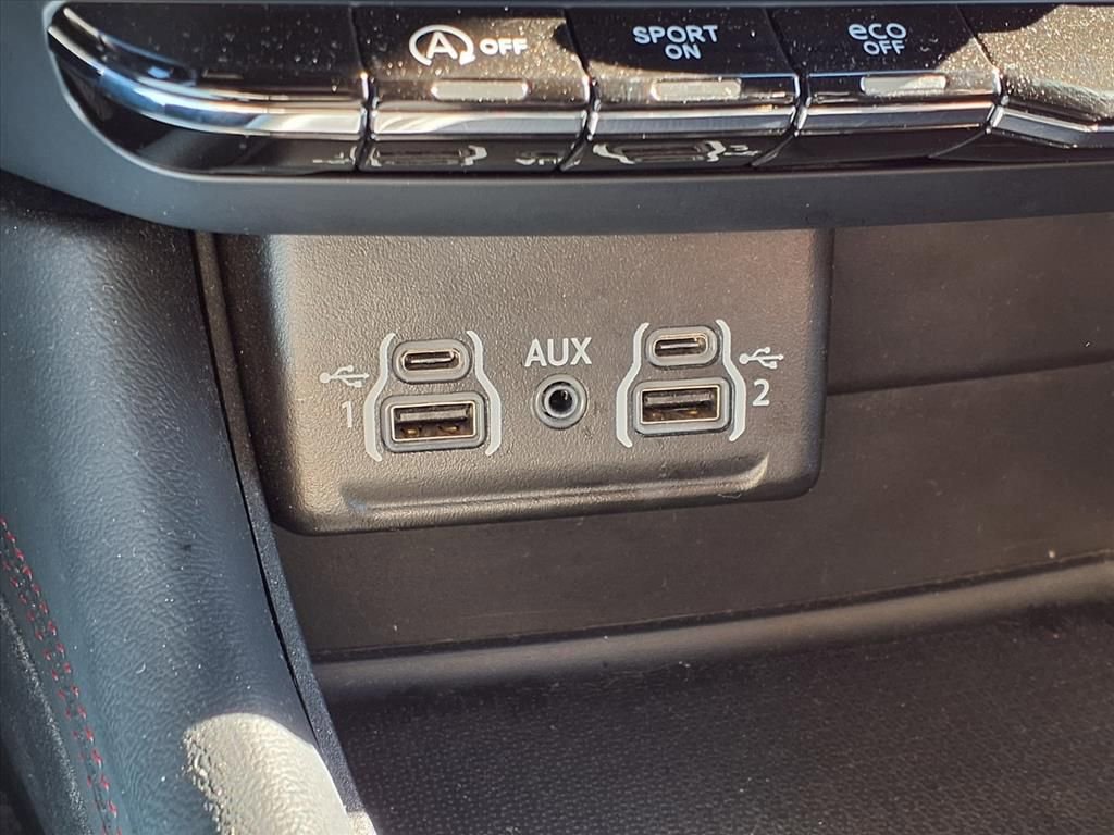 Used 2024 Dodge Durango GT image 15