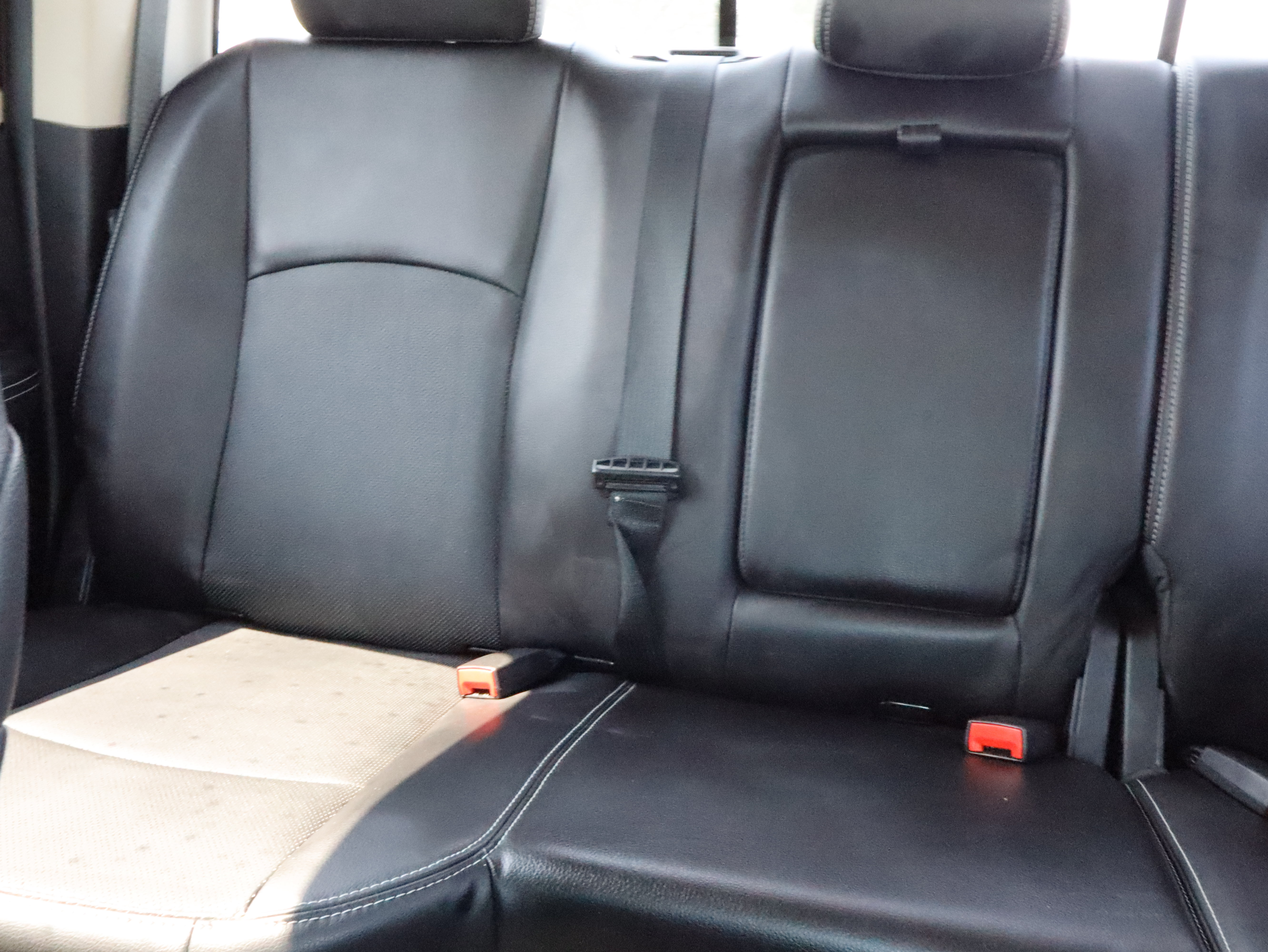 Used 2014 RAM 1500 Laramie w/ Convenience Group AWD/4WD image 10