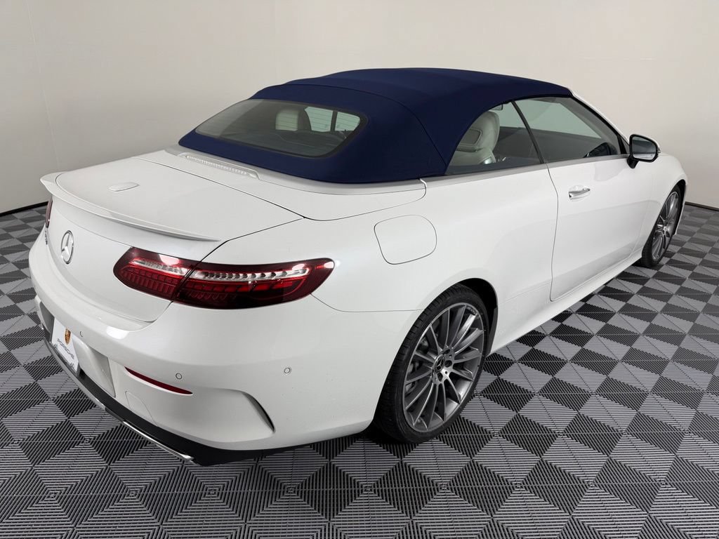 Used 2023 Mercedes-Benz E 450 Cabriolet image 10
