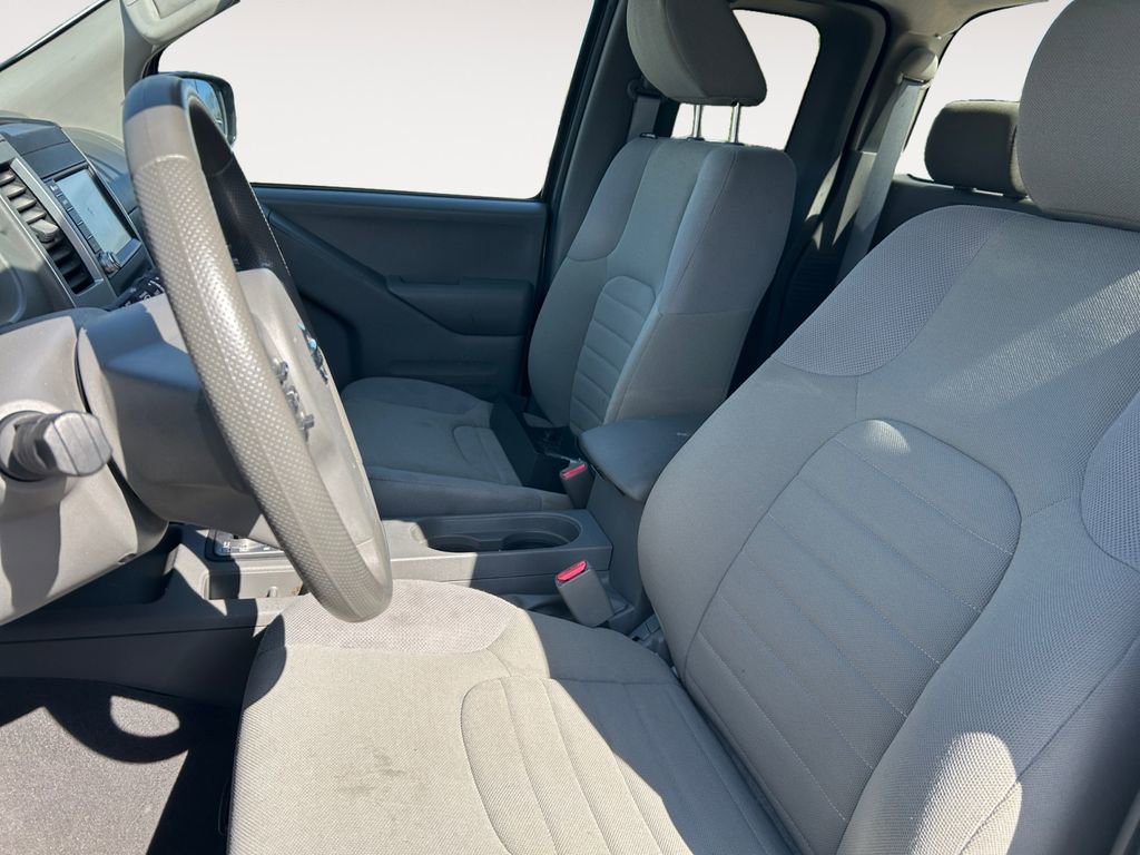 Used 2019 Nissan Frontier S image 9