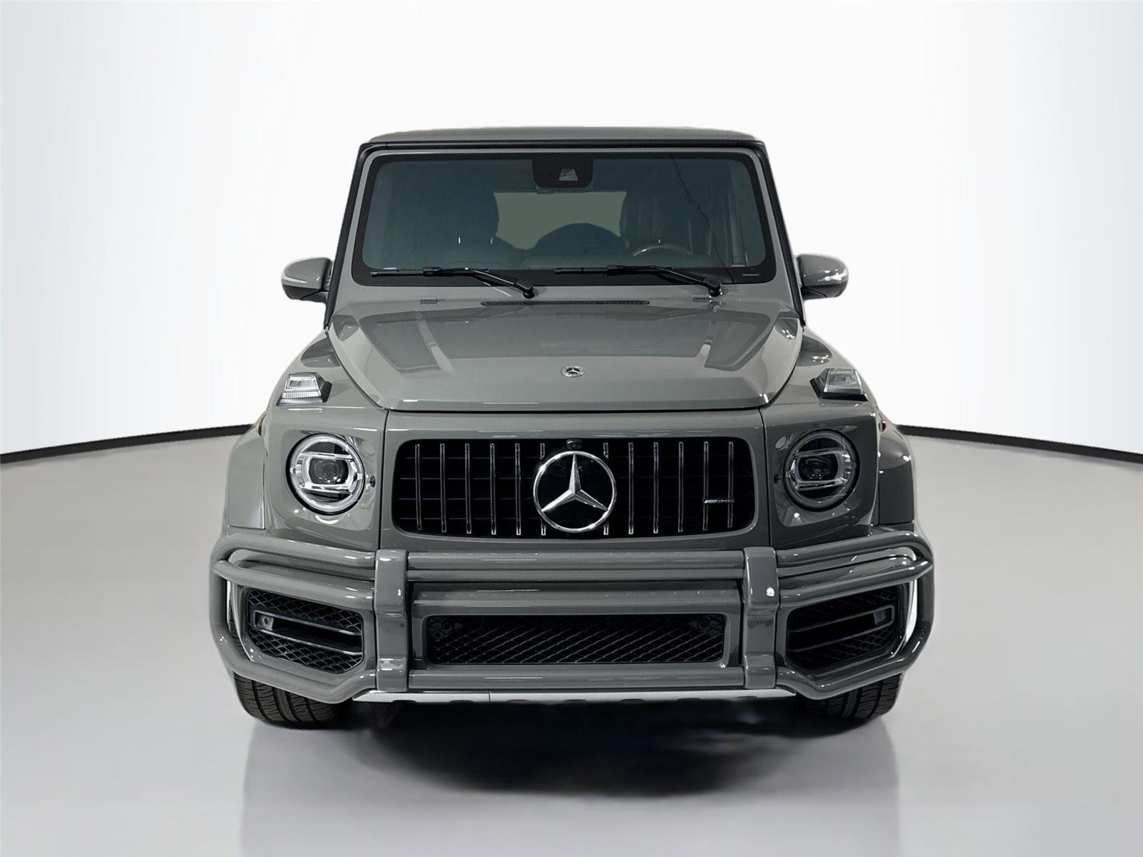 Used 2021 Mercedes-Benz G 63 AMG 4MATIC w/ G Manufaktur Interior Package image 11
