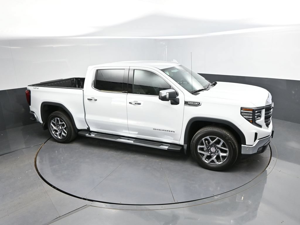 Used 2025 GMC Sierra 1500 SLT w/ SLT Premium Package AWD/4WD image 24