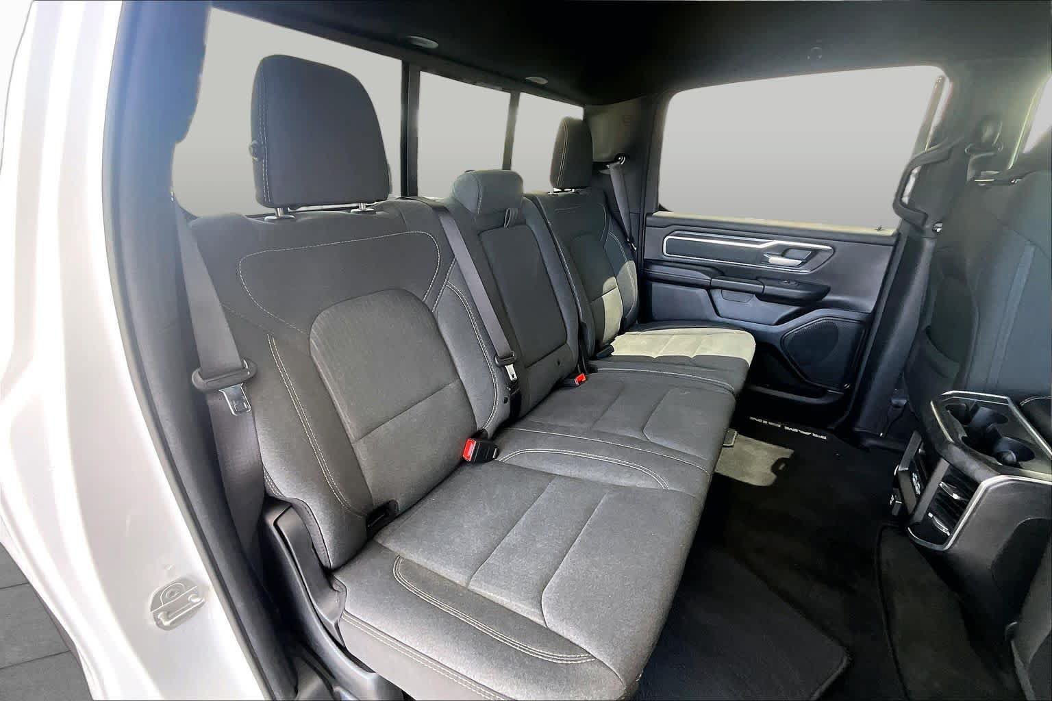 Used 2022 RAM 1500 Big Horn AWD/4WD image 20