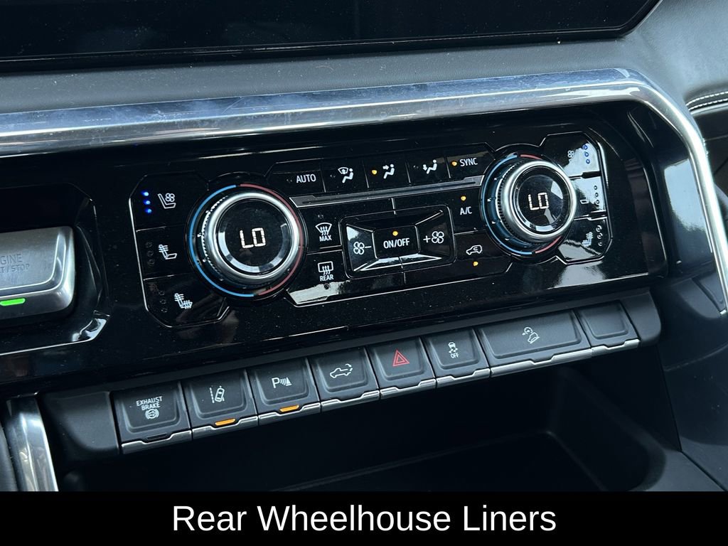 Used 2025 GMC Sierra 2500 Denali Ultimate image 25