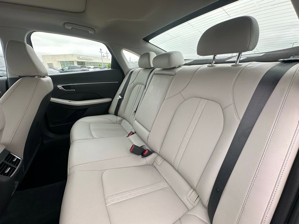 Used 2022 Hyundai Sonata Limited w/ Cargo Package image 19