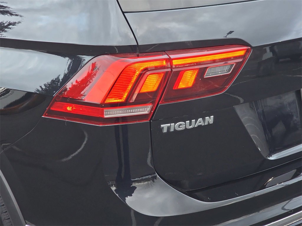 Used 2019 Volkswagen Tiguan S image 35