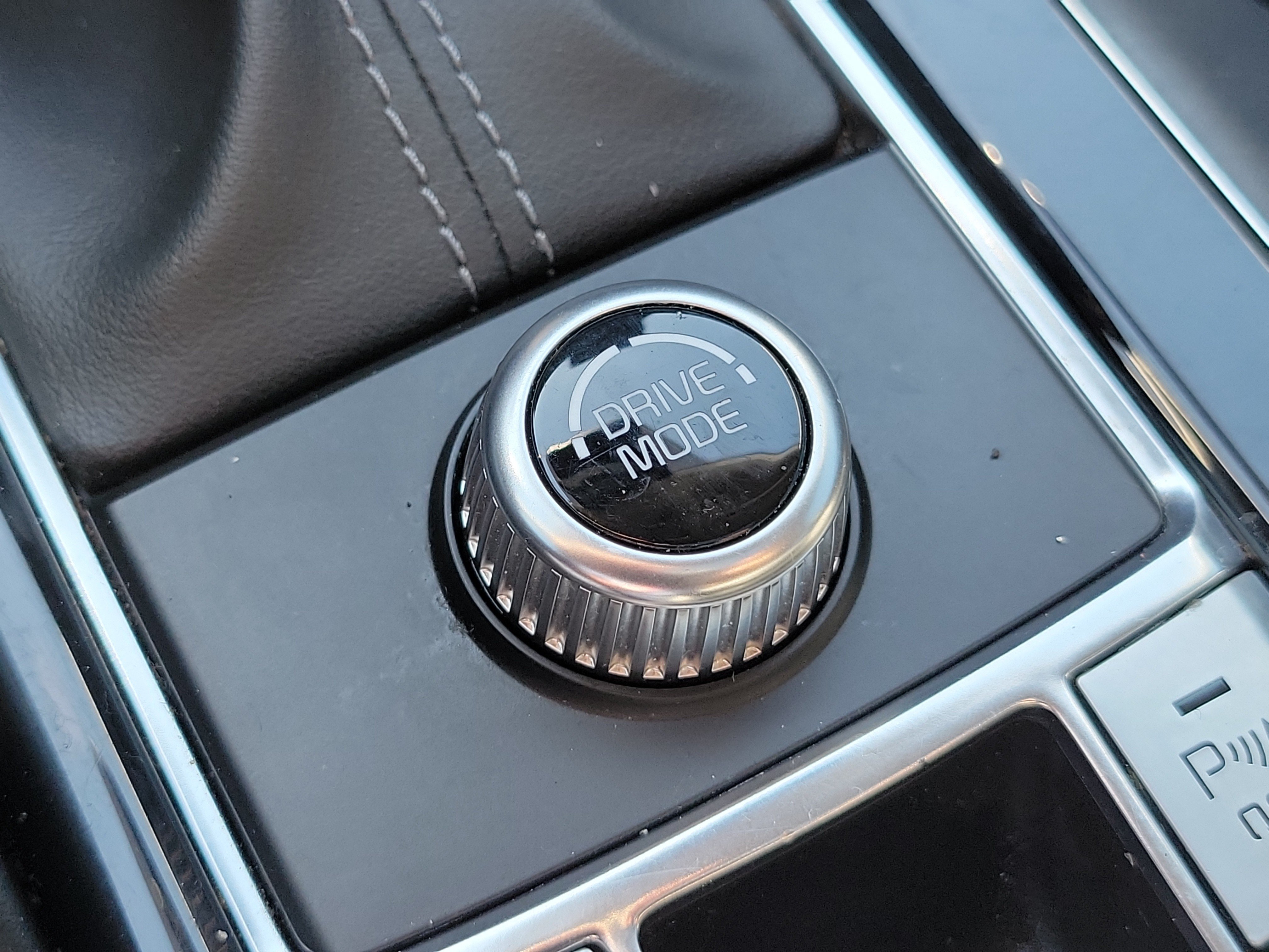 Used 2022 Kia Telluride EX FWD image 35