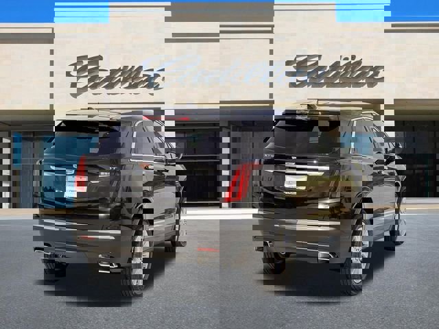 New 2026 Cadillac XT5 Luxury image 3