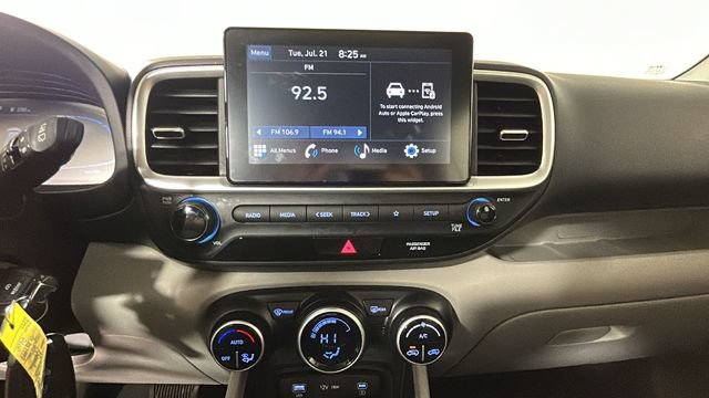 Certified 2023 Hyundai Venue SEL w/ Cargo Package FWD image 22