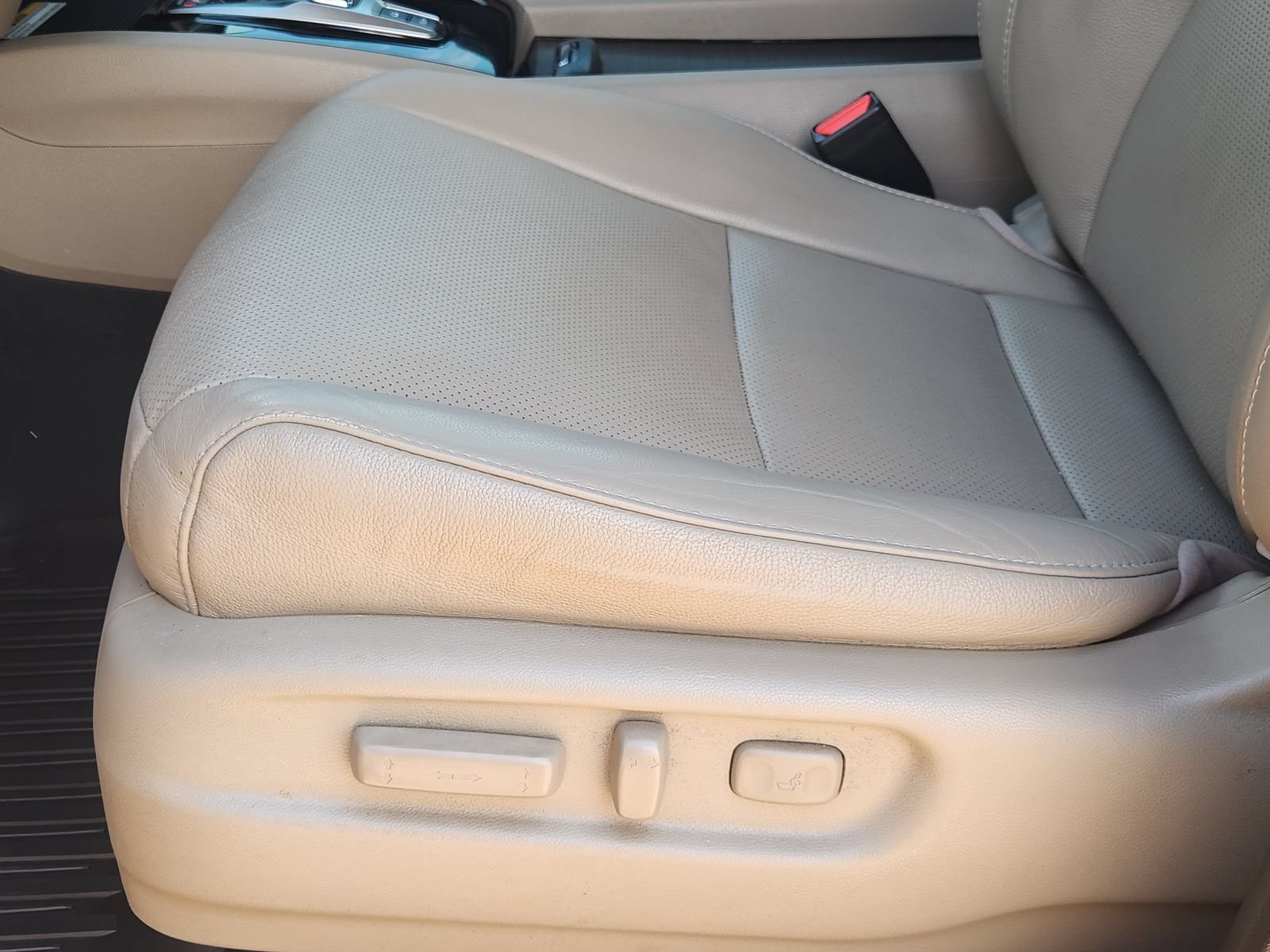 Used 2022 Honda Pilot Elite image 27