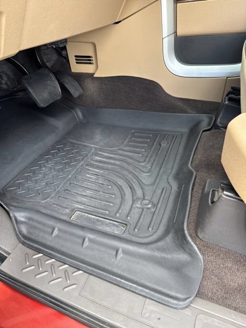 Used 2014 Ford F150 Lariat w/ Equipment Group 501A Mid AWD/4WD image 15
