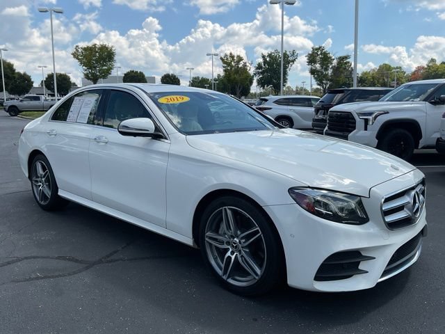 Used 2019 Mercedes-Benz E 300 4MATIC image 5