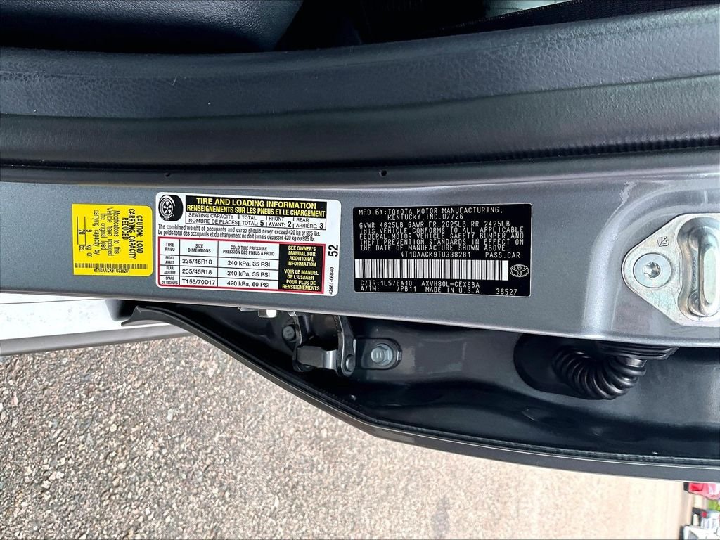 New 2026 Toyota Camry SE FWD image 17
