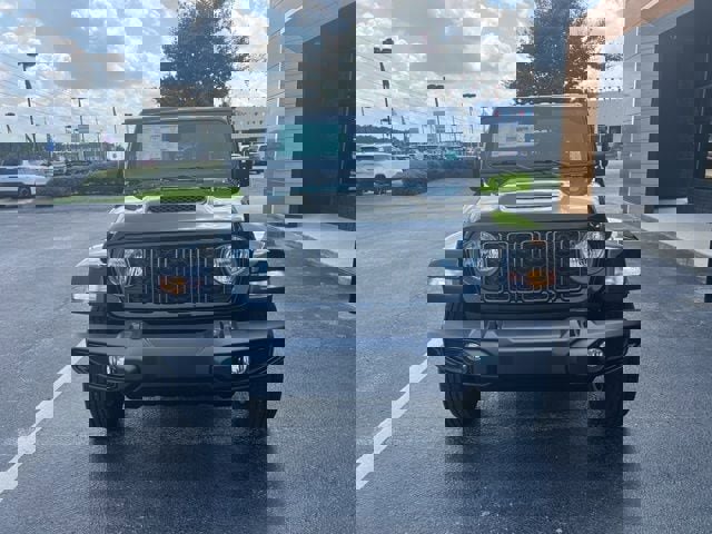 New 2025 Jeep Gladiator Sport image 3