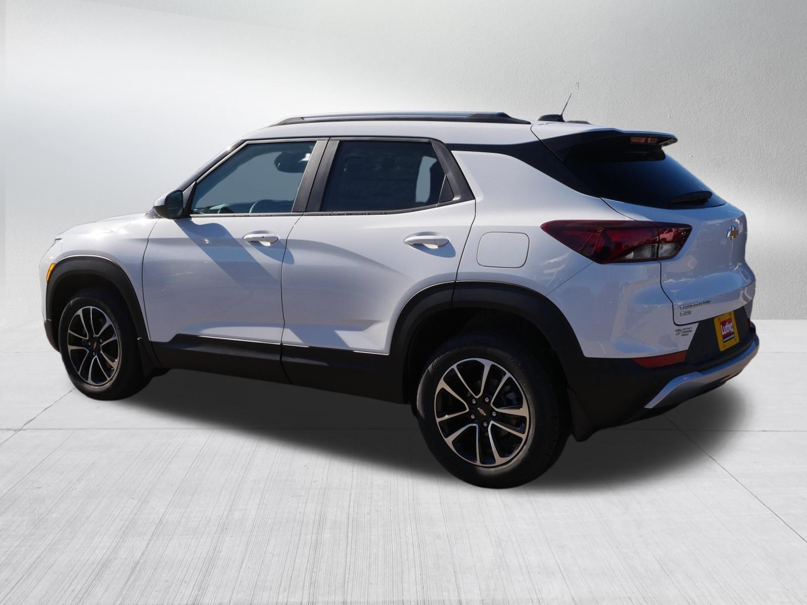 New 2026 Chevrolet TrailBlazer LT AWD/4WD image 2