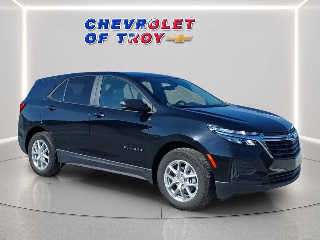 Used 2024 Chevrolet Equinox LS w/ LS Convenience Package