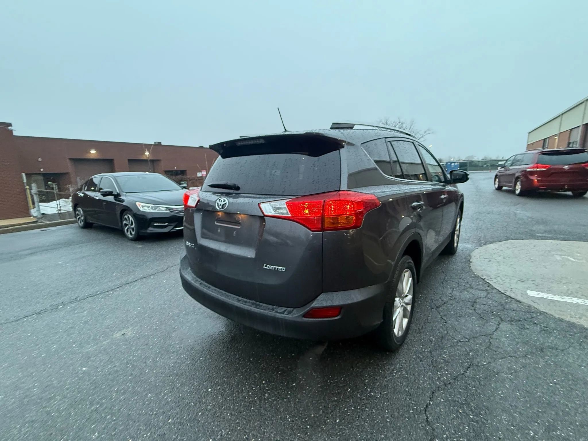 Used 2015 Toyota RAV4 Limited image 6