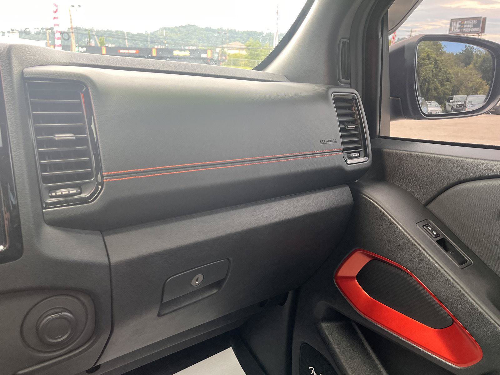 Used 2023 Nissan Frontier PRO-4X w/ Pro-4X Premium Package AWD/4WD image 28