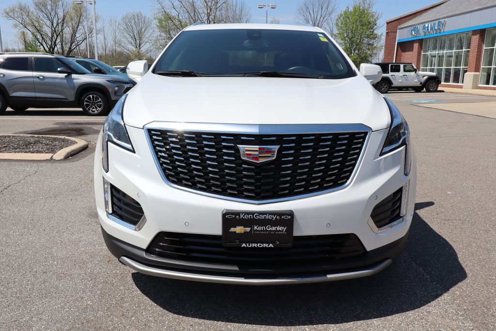 Used 2025 Cadillac XT5 Premium Luxury AWD/4WD image 7