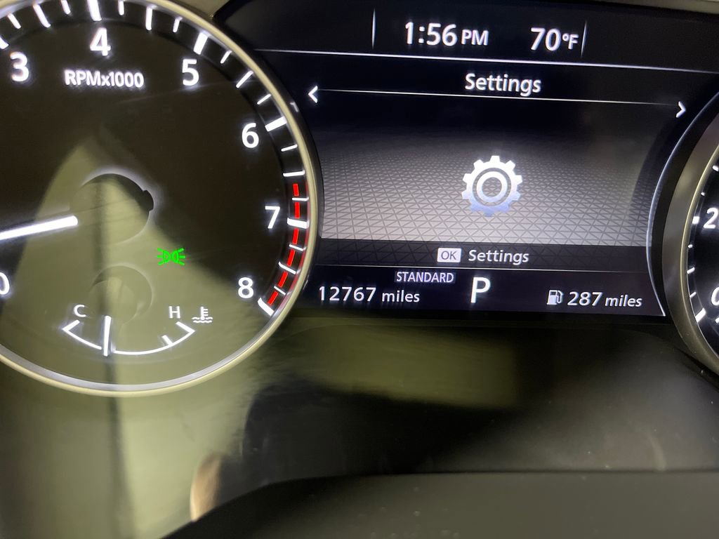 Used 2025 Nissan Pathfinder SV FWD image 19
