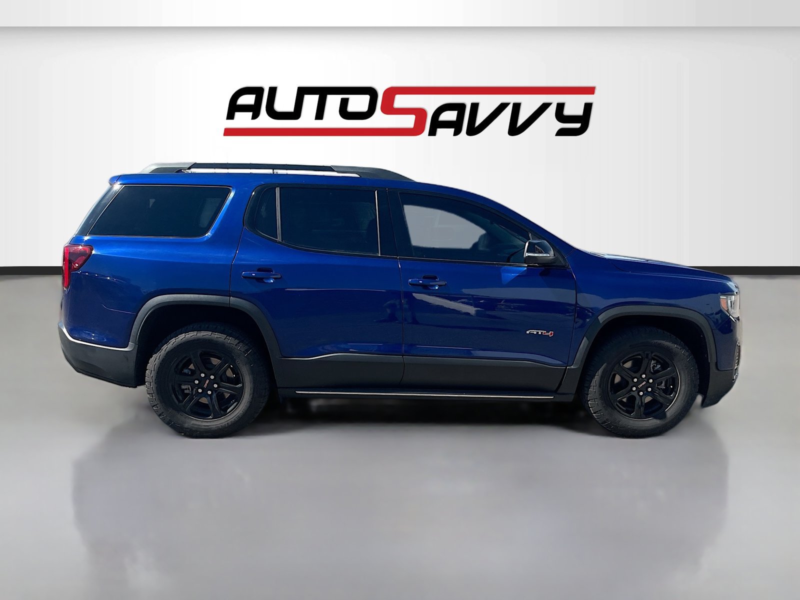 Used 2023 GMC Acadia AT4 w/ Technology Package AWD/4WD image 8