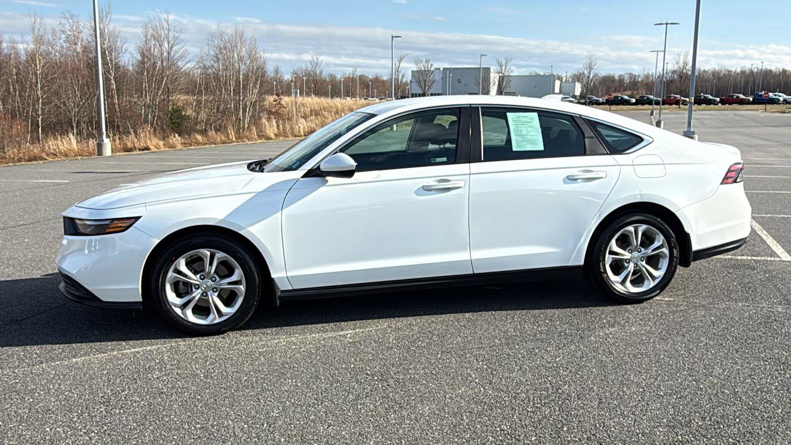 Used 2023 Honda Accord LX image 13