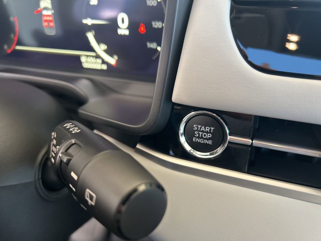 New 2026 Mitsubishi Outlander SE image 45