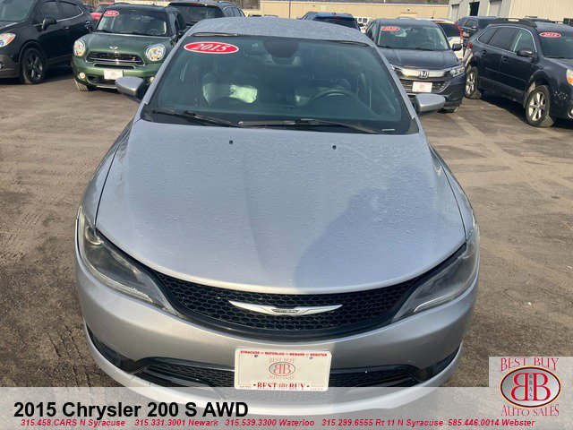 Used 2015 Chrysler 200 S w/ Navigation & Sound Group I image 2