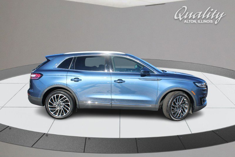 Used 2019 Lincoln Nautilus Reserve w/ Driver Assistance Package image 3