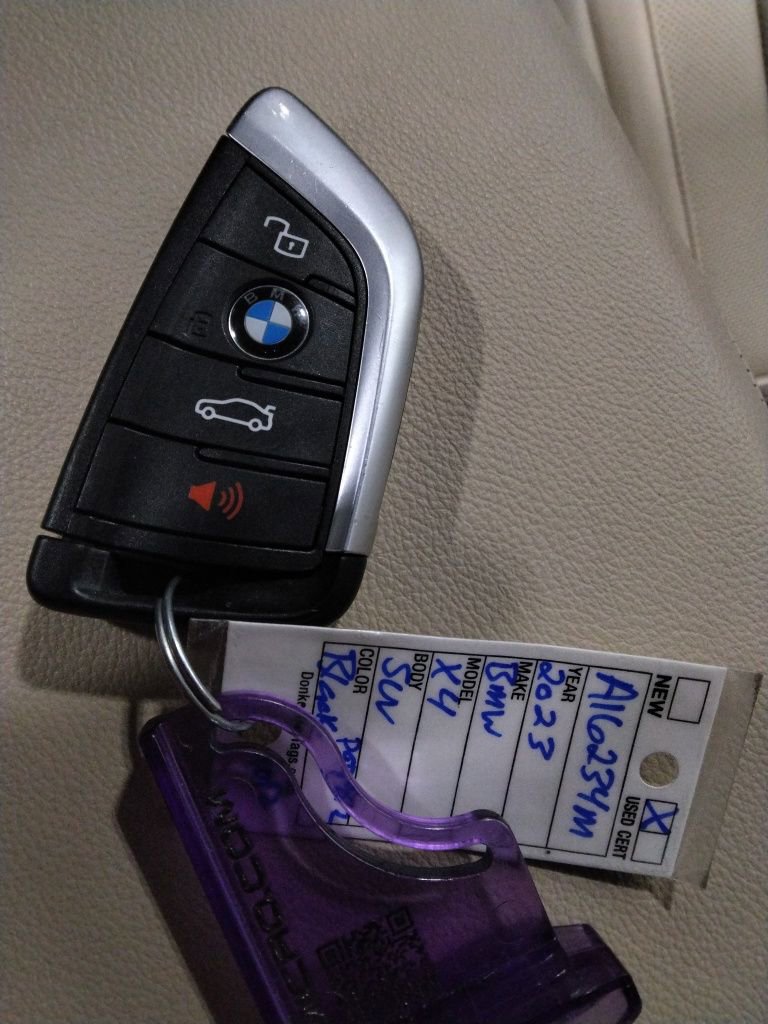 Used 2023 BMW X4 xDrive30i w/ Premium Package image 46