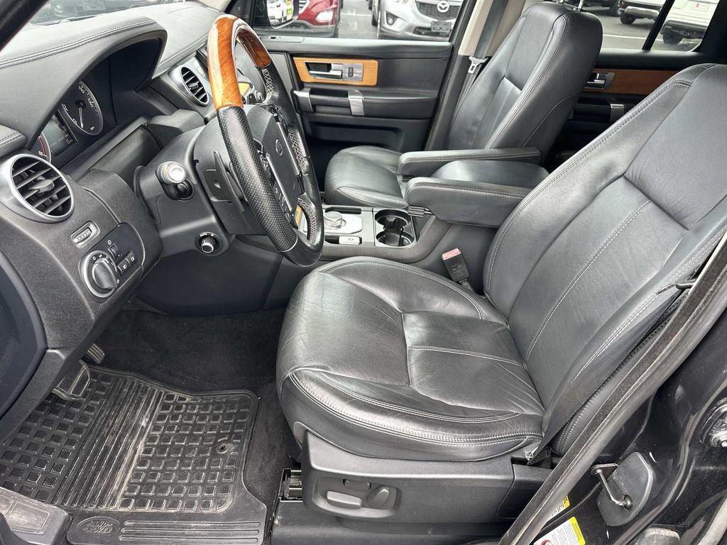 Used 2015 Land Rover LR4 HSE LUX AWD/4WD image 19