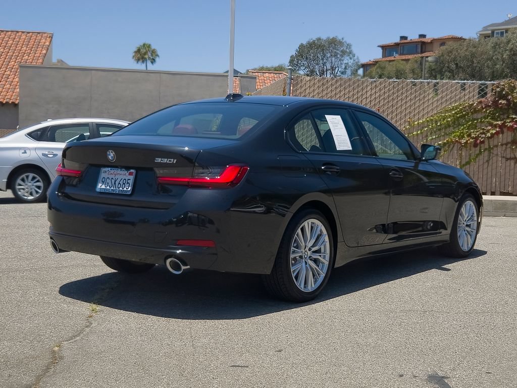 Used 2023 BMW 330i Sedan w/ Parking Assistance Package RWD image 26